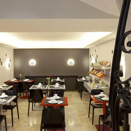 Sevres Saint Germain 3* Paris