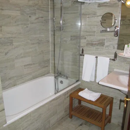 Sevres Saint Germain 3*