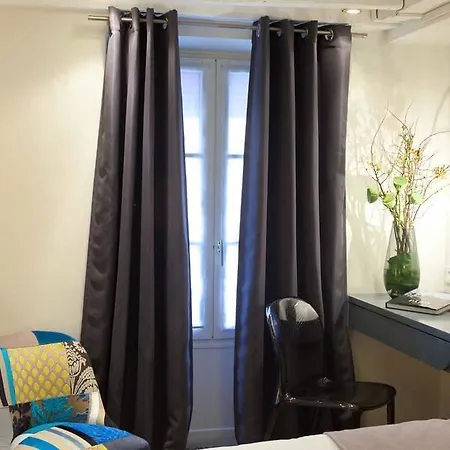 Sèvres Saint Germain Hotel 3*
