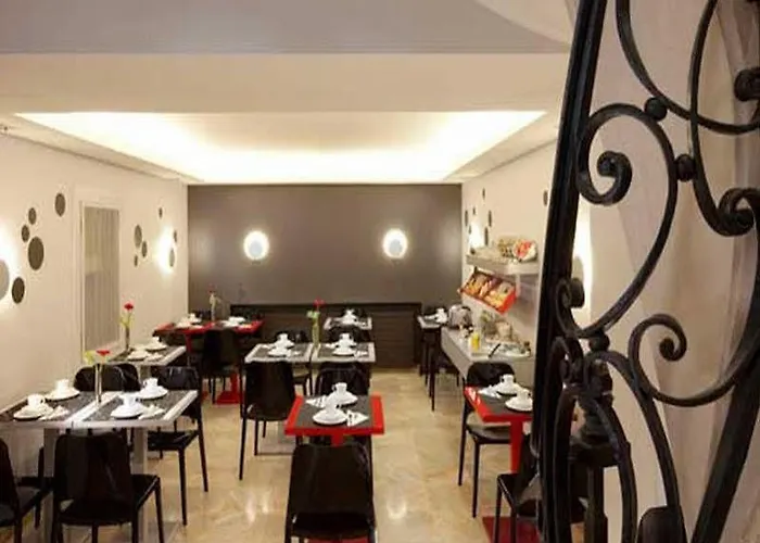 Hotell Sevres Saint Germain 3*